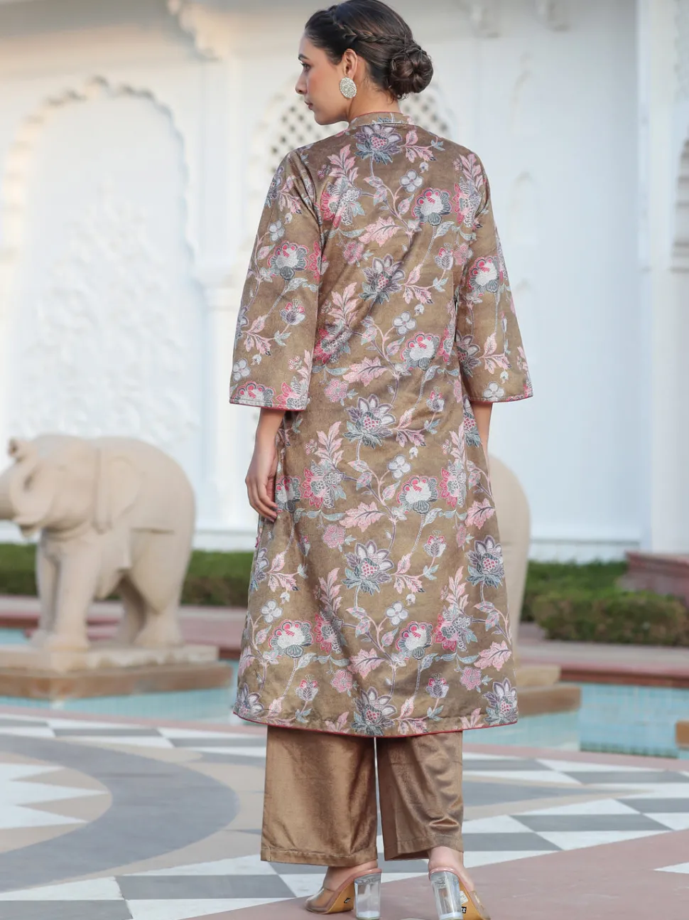 Jaipur Kurti Beige Printed Embroidered Velvet Straight Kurta Paired With Solid Velvet Palazzo