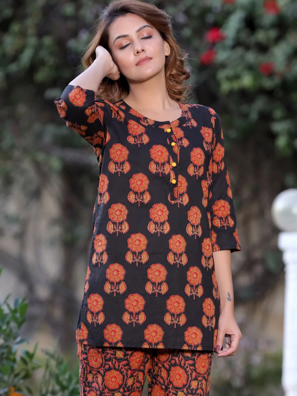 Jaipur Kurti Black Ethnic Print Straight Cotton Short Kurta With Pyjamas