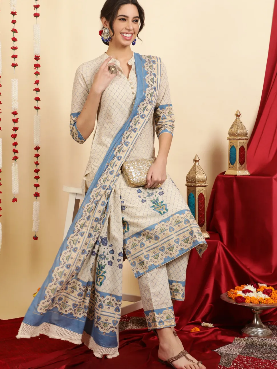 Jaipur Kurti Ethnic Motif Printed Cotton Straight Kurta With Pants And Dupatta