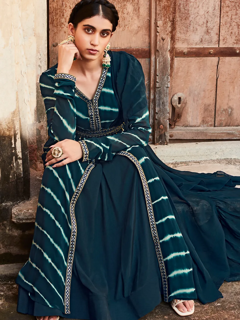 Jaipur Kurti Lehriya Flared Jacket With Skirt And Dupatta And Mirror Work Belt