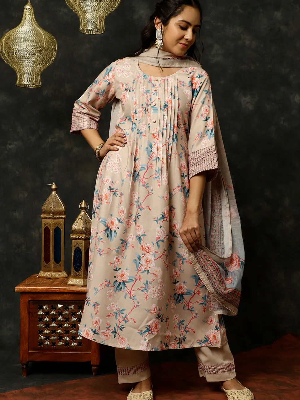 Jaipur Kurti Embroidered Rose Print Pleated Kurta With Pants And Dupatta
