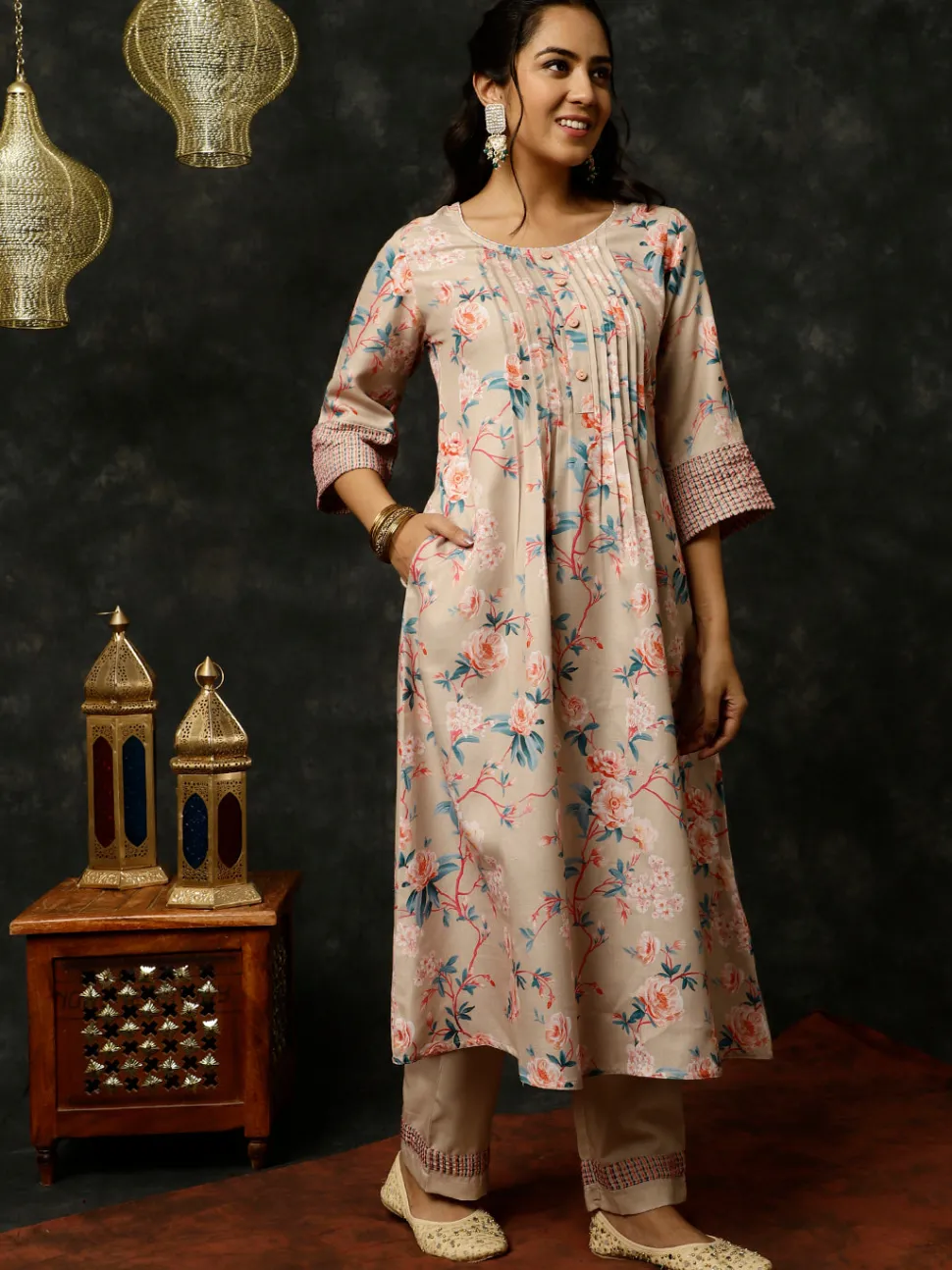 Jaipur Kurti Embroidered Rose Print Pleated Kurta With Pants And Dupatta
