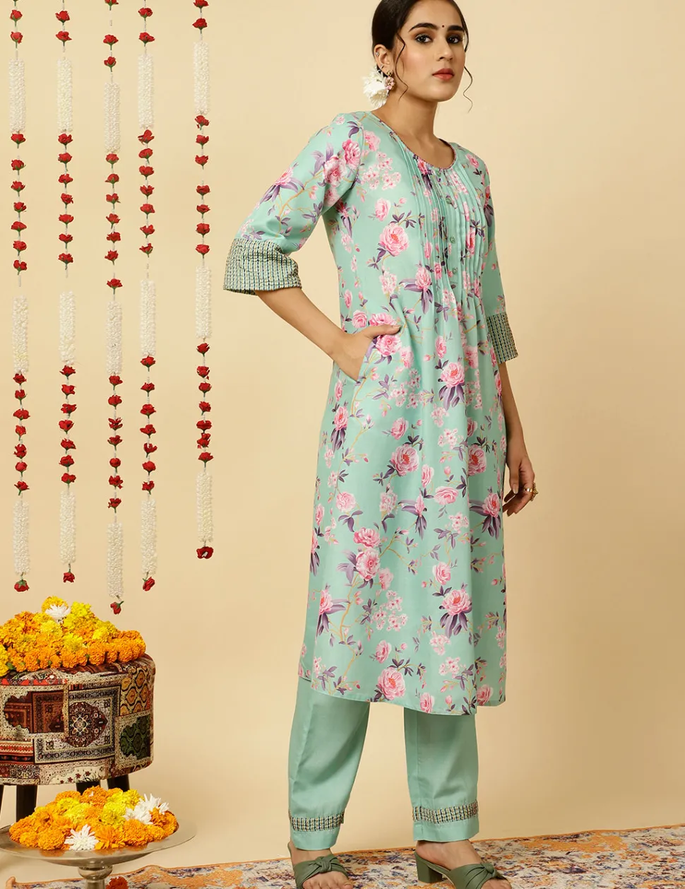Jaipur Kurti Embroidered Rose Print Pleated Kurta With Pants And Dupatta