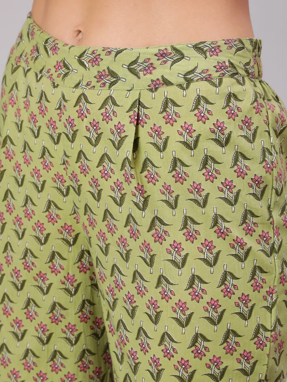 Jaipur Kurti Green Ethnic Printed Gota Embellished Anarkali Suit With Pants And Tie And Dye Dupatta