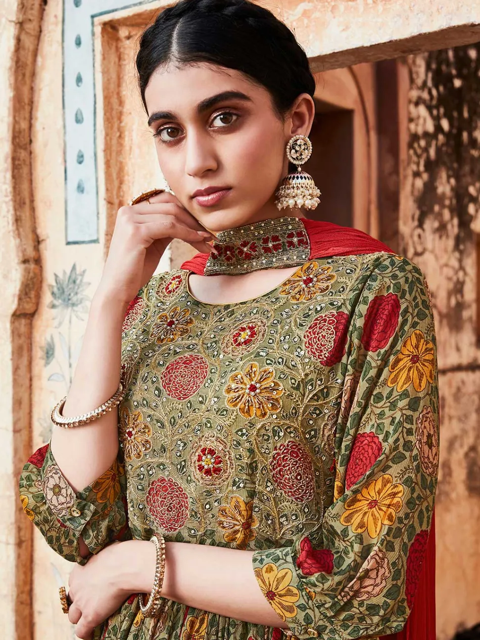 Jaipur Kurti Floral Printed Short Kurta With Sharara And Pleated Dupatta