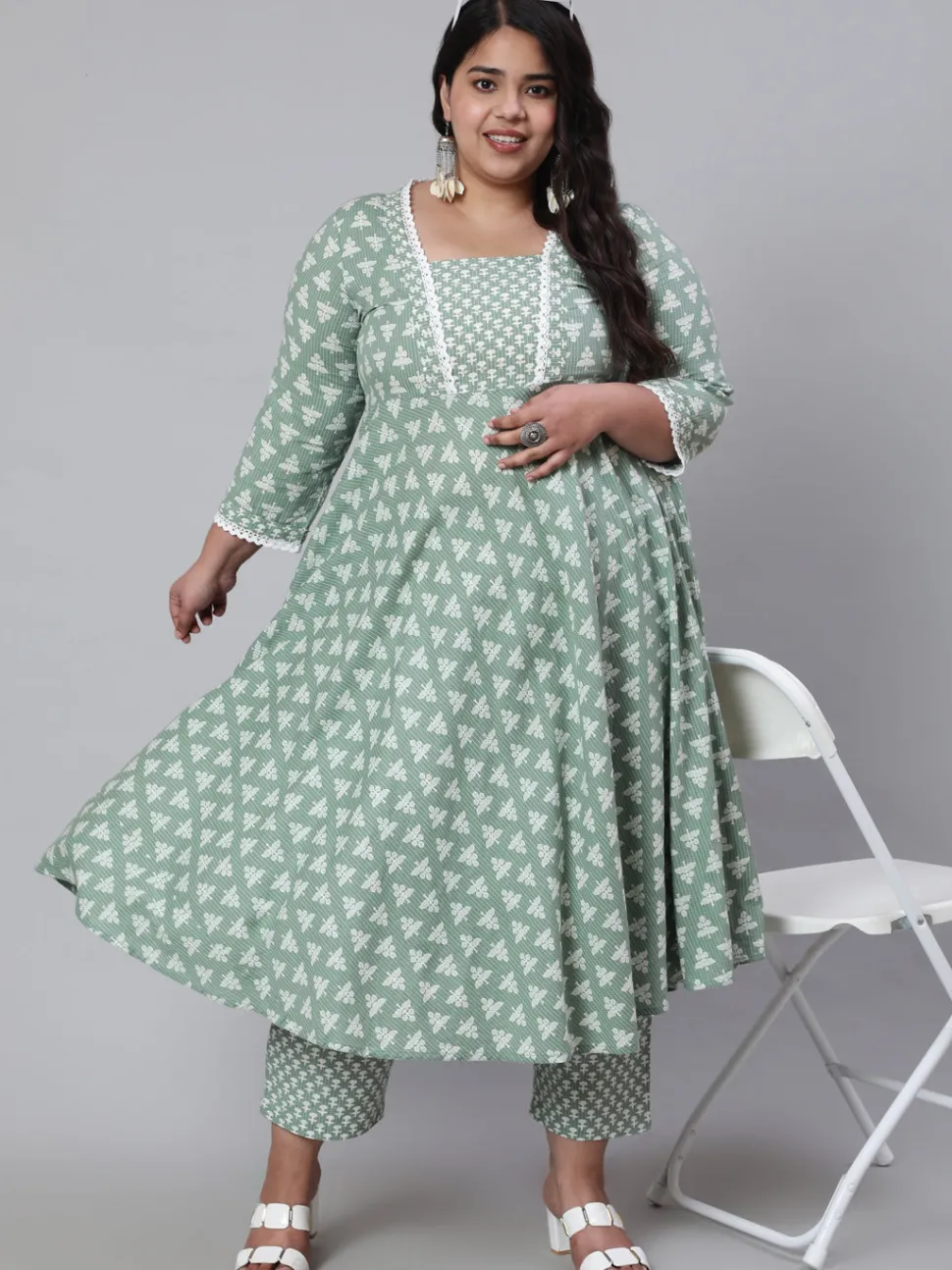 Jaipur Kurti Plus Size Woven Ethnic Print Embroidered Flared Laced Kurta With Printed Palazzo