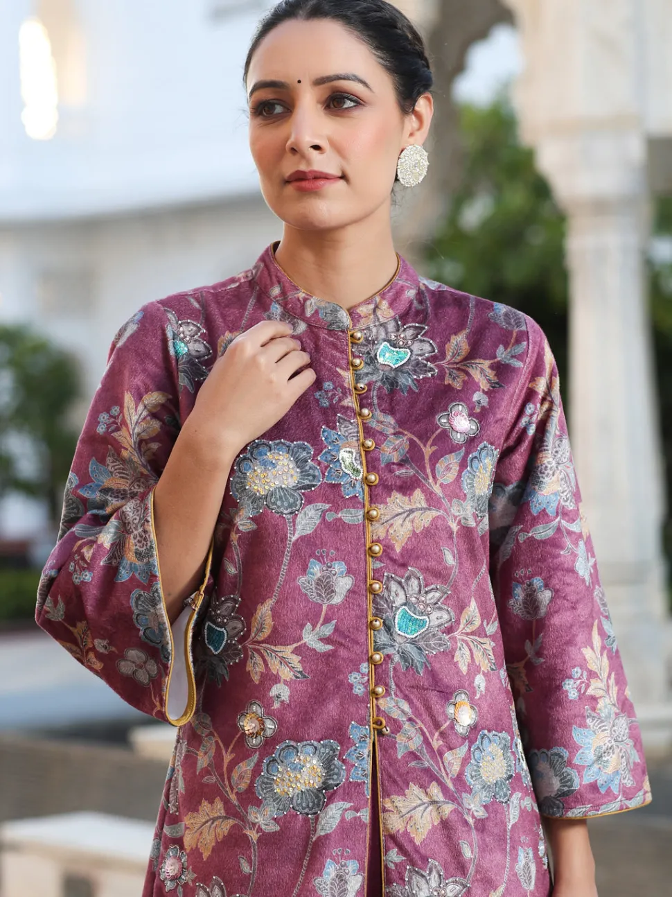 Jaipur Kurti Printed Embroidered Velvet Straight Kurta Paired With Solid Velvet Palazzo
