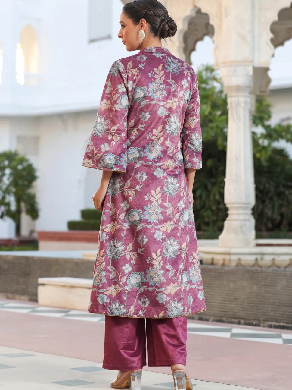 Jaipur Kurti Printed Embroidered Velvet Straight Kurta Paired With Solid Velvet Palazzo