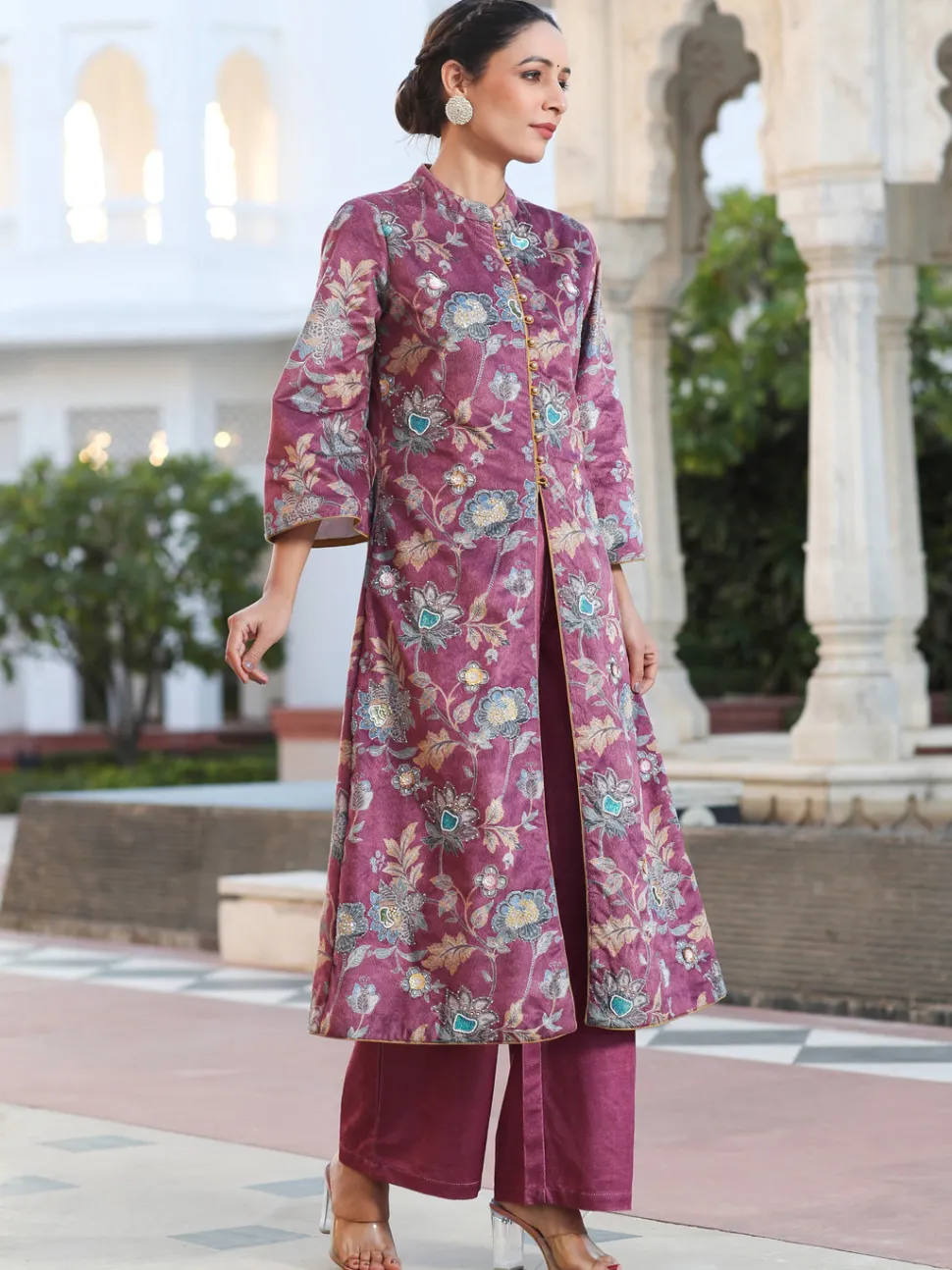 Jaipur Kurti Printed Embroidered Velvet Straight Kurta Paired With Solid Velvet Palazzo