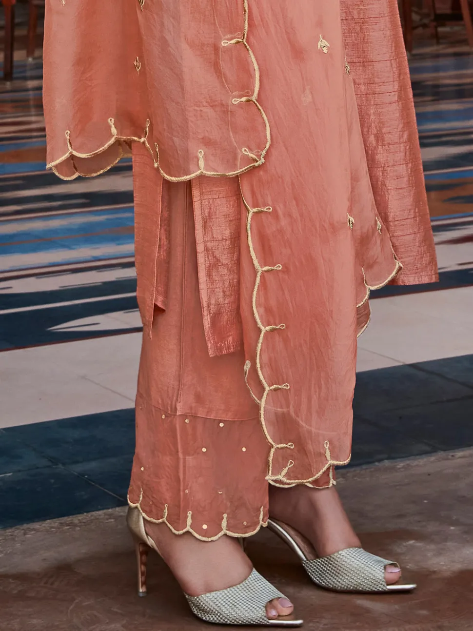 Jaipur Kurti Mauva Straight Solid Embroidered Silk Kurta With Palazzo And Organza Dupatta
