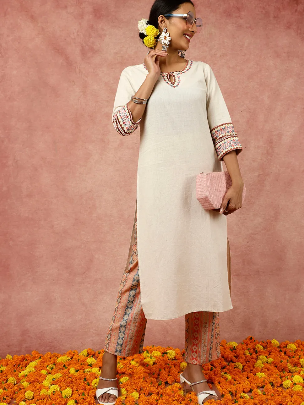Jaipur Kurti Mirror Embroidered Straight Kurta With Geometric Printed Pants