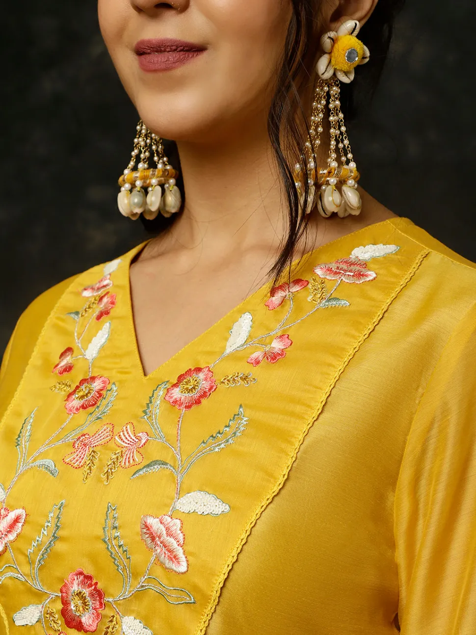 Jaipur Kurti Aari Work Straight Kurta With Pants And Dupatta