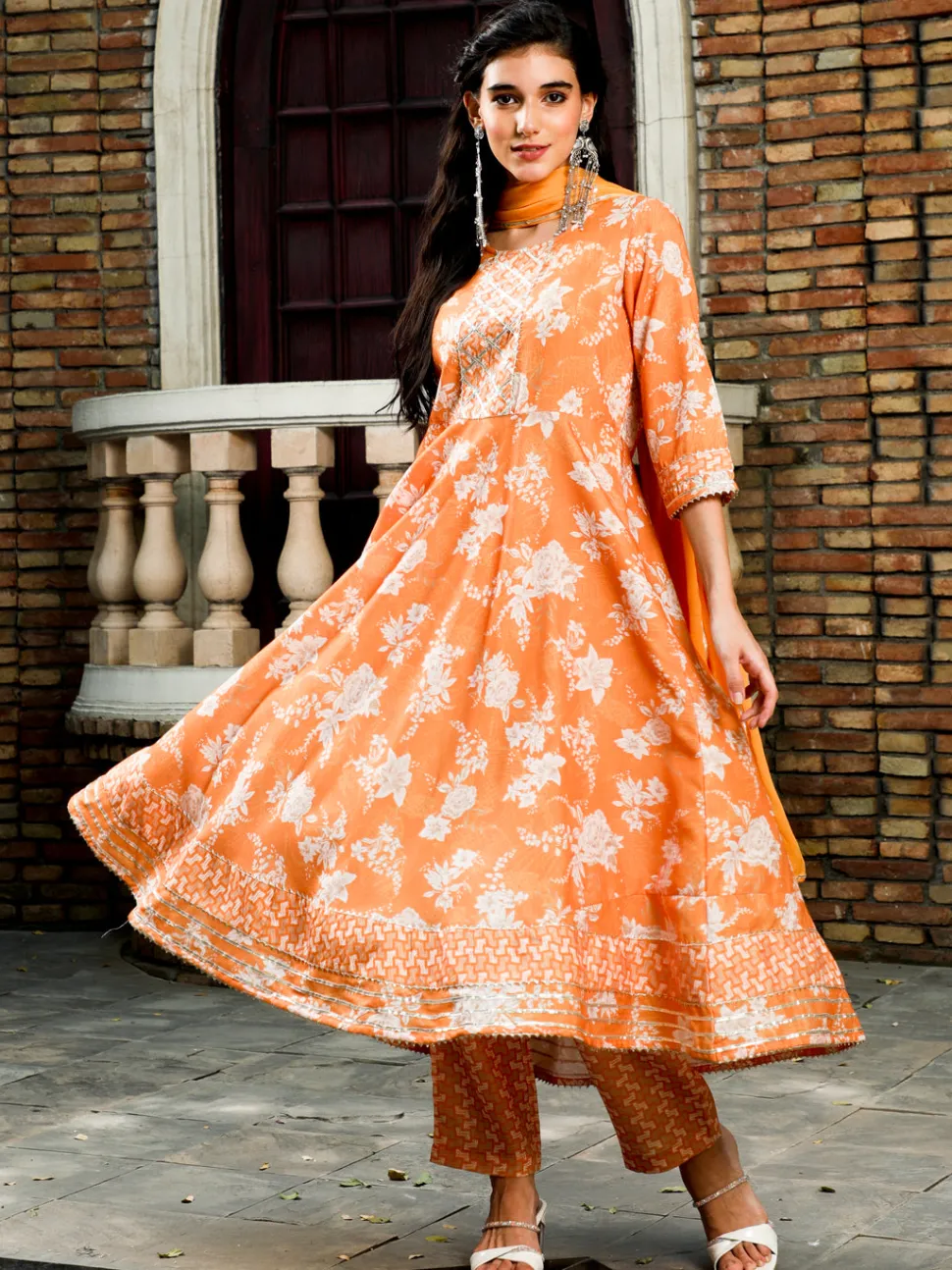 Jaipur Kurti Floral Print Flared Kurta With Pants And Dupatta