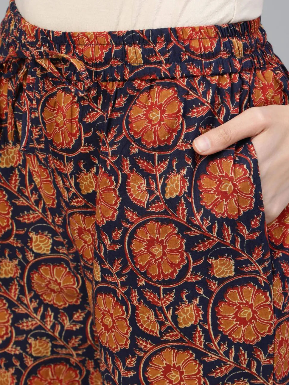Jaipur Kurti Navy Blue Print Straight Cotton Short Kurta with Pyjamas