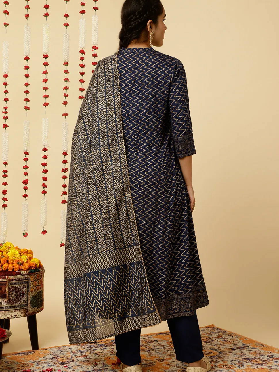 Jaipur Kurti Navy Blue Zigzag Printed Anarkali Kurta With Pants And Dupatta