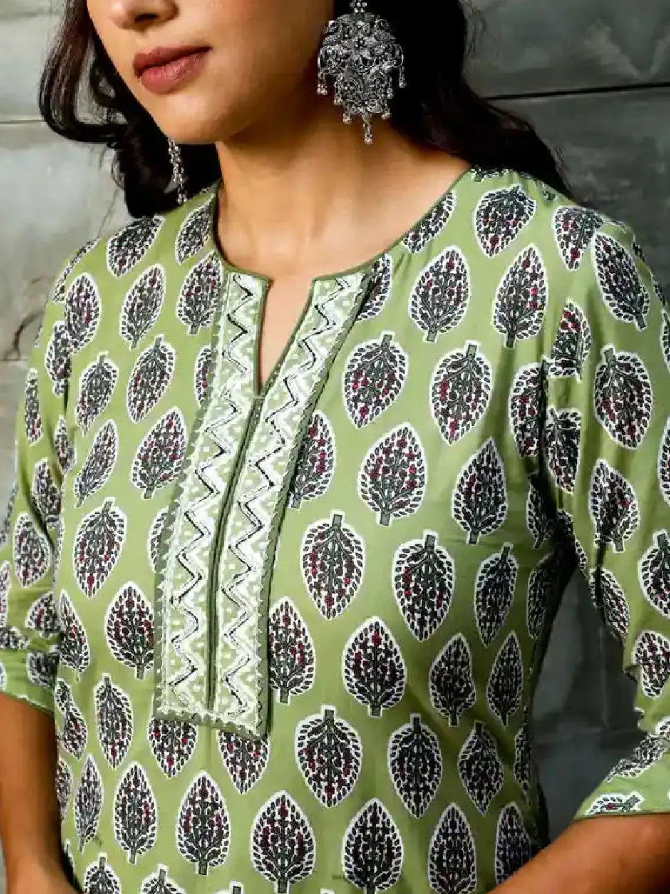 Jaipur Kurti Olive Ethnic Motif Printed Straight Kurta With Zig-zag Printed Afghani Salwar