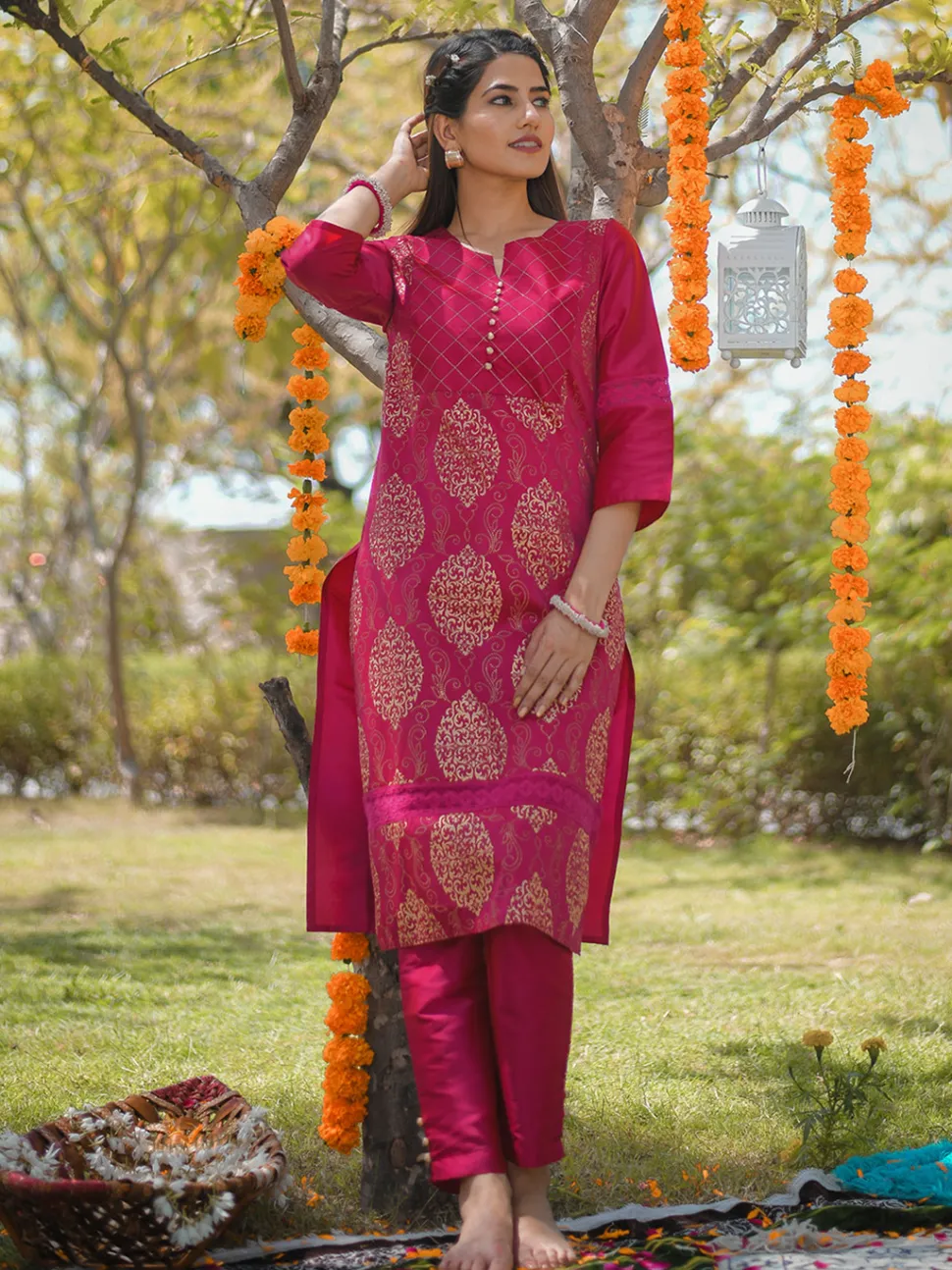 Jaipur Kurti Pink Printed Straight Thread & Lace Work Kurta with Pants