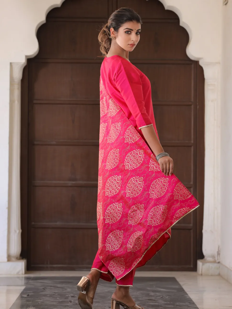 Jaipur Kurti Pink Solid Straight Kurta With Gotta Work On Palazzo & Printed Dupatta