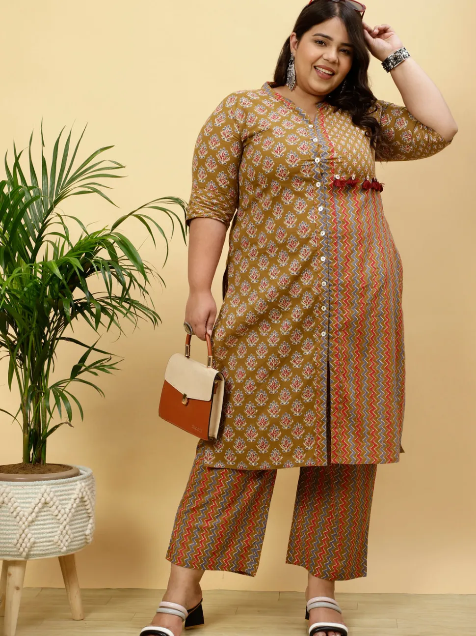 Jaipur Kurti Plus Size Ethnic Printed Straight Kurta With Pants