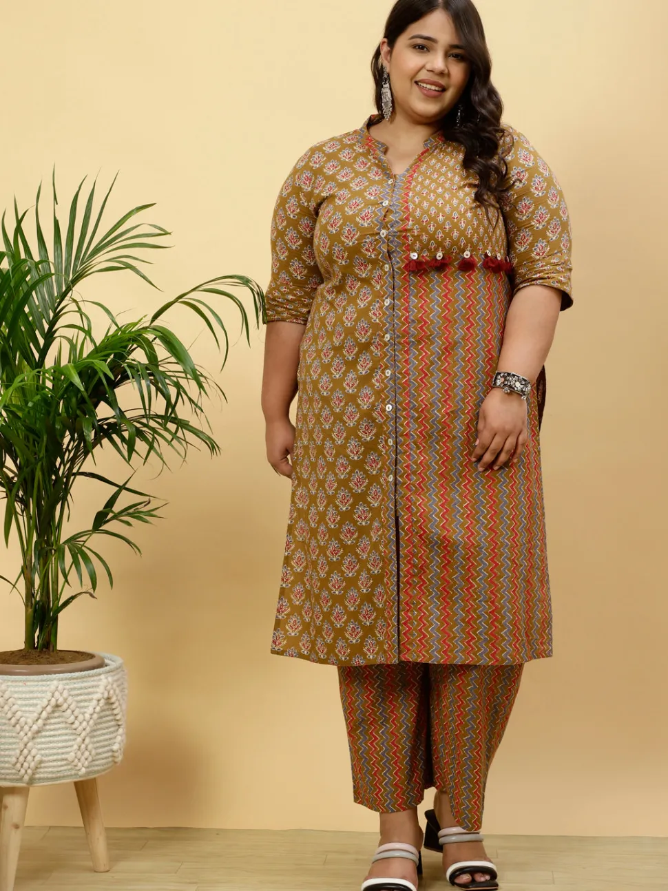 Jaipur Kurti Plus Size Ethnic Printed Straight Kurta With Pants