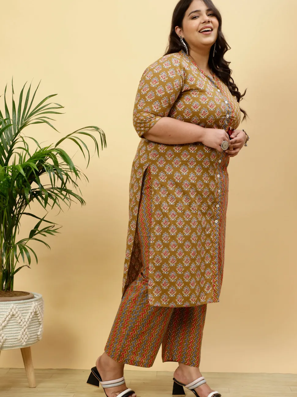 Jaipur Kurti Plus Size Ethnic Printed Straight Kurta With Pants
