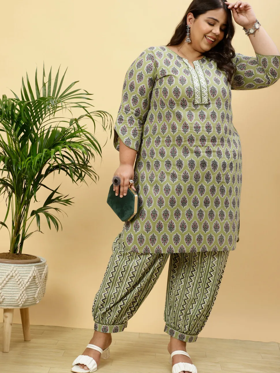 Jaipur Kurti Plus Size Ethnic Printed Kurta With Printed Afghani Salwar