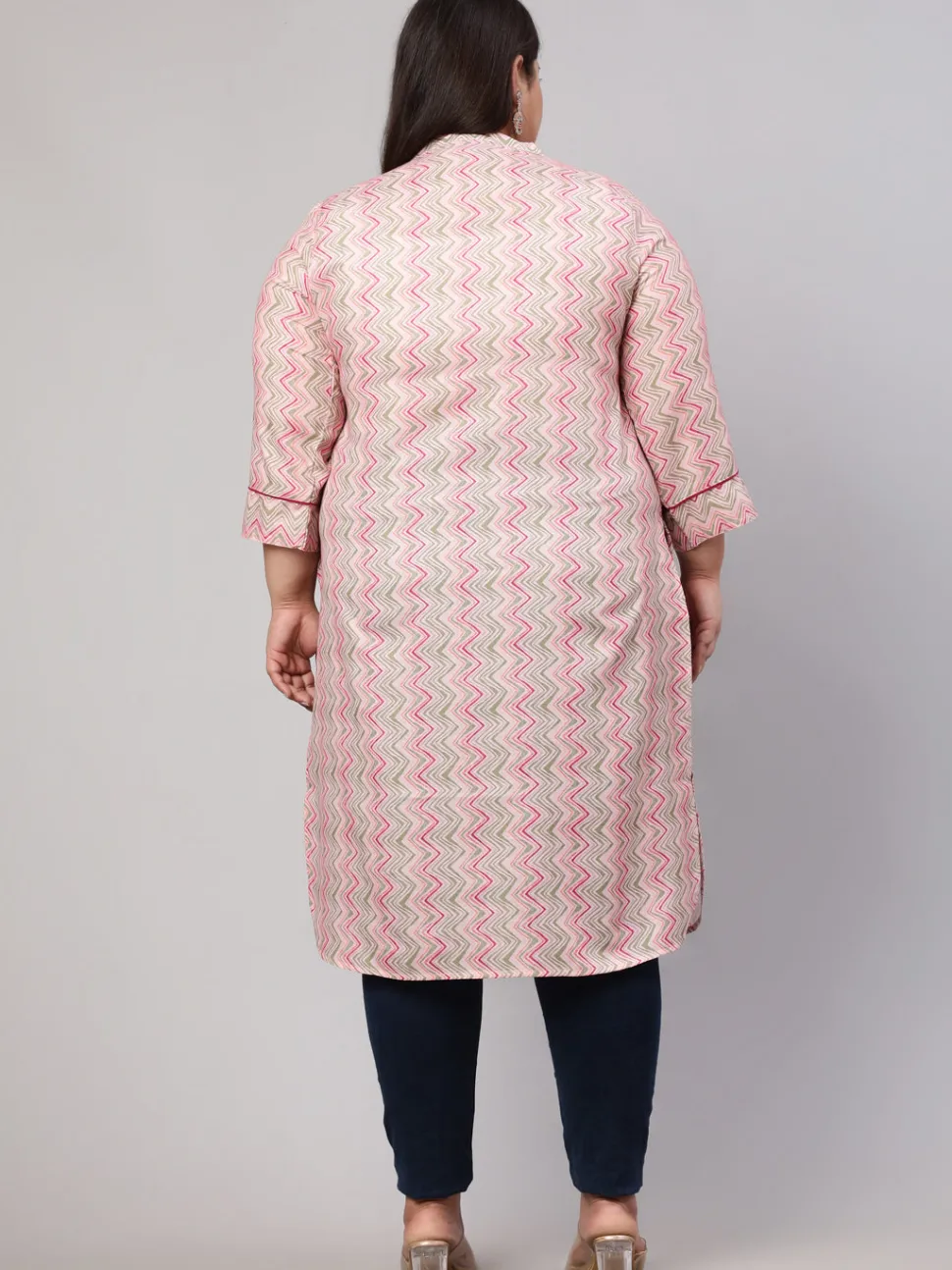 Jaipur Kurti Plus Size Multicolor Zigzag Embroidered Straight Kurta