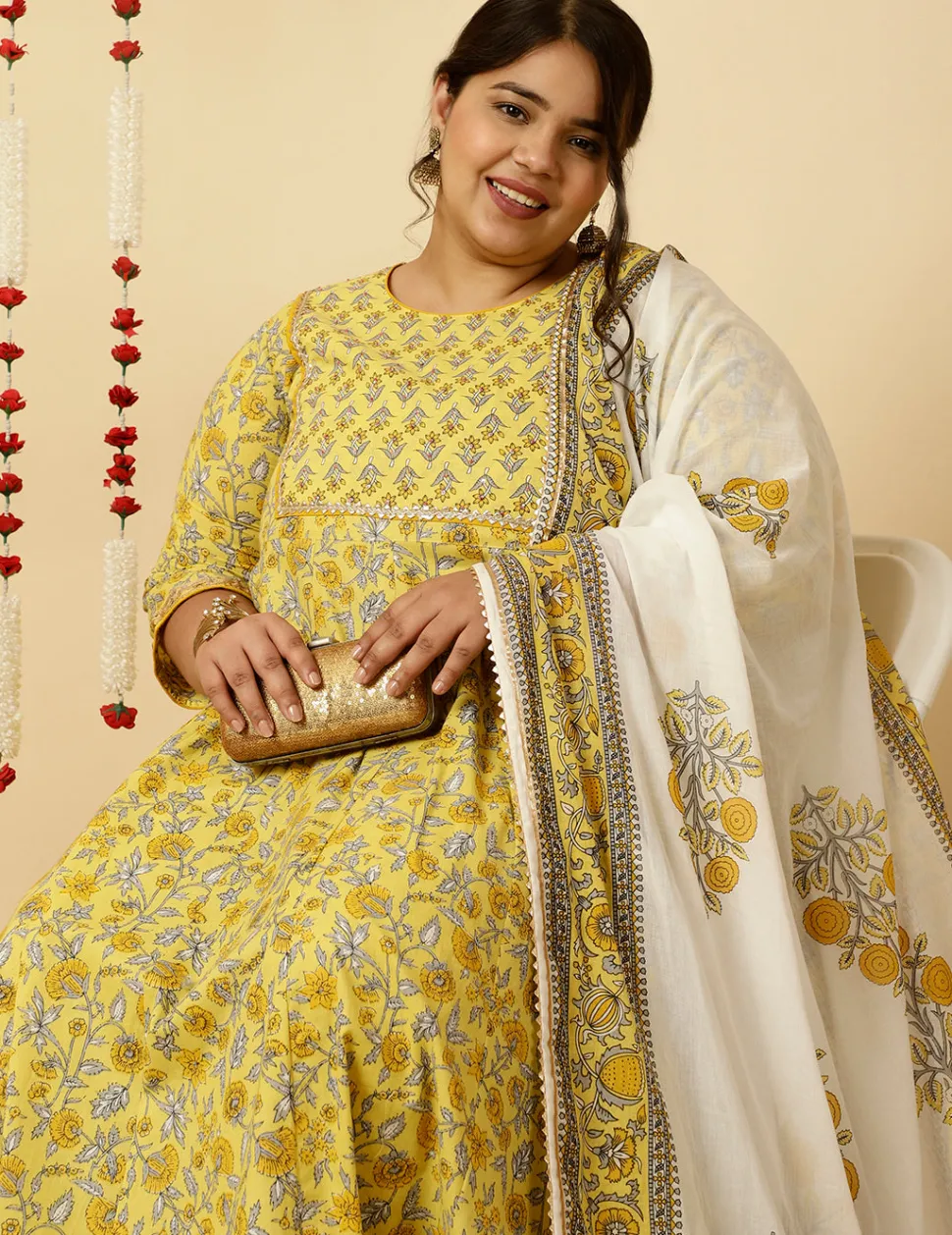 Jaipur Kurti Plus Size Ethnic Print Anarkali Kurta With Pants And Dupatta