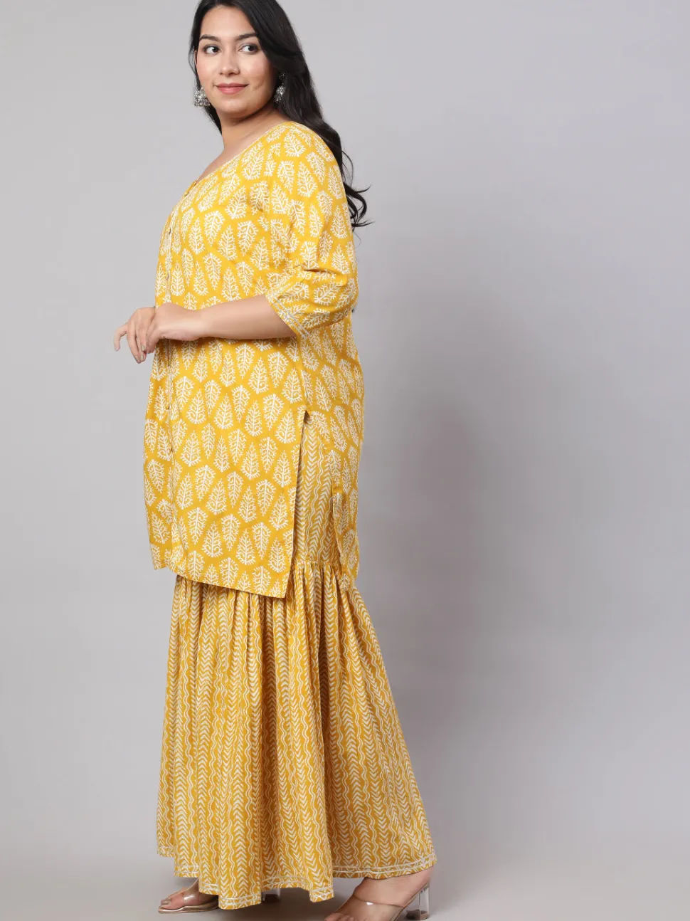 Jaipur Kurti Plus Size Ethnic Printed Kurti With Sharara And Chiffon Dupatta