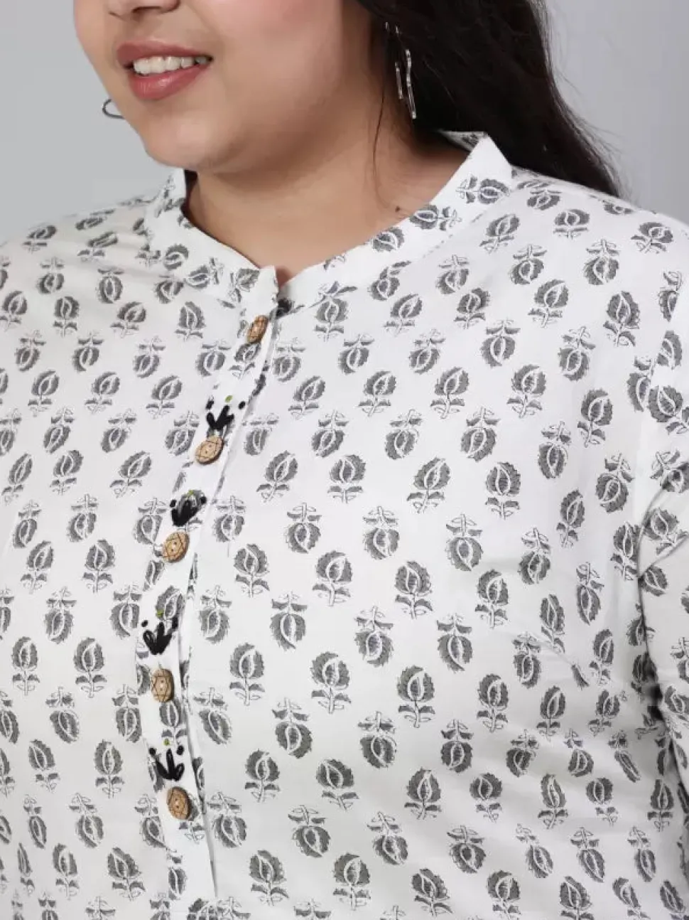 Jaipur Kurti White & Plus Size Straight Fit Cotton Embroidered Kurta