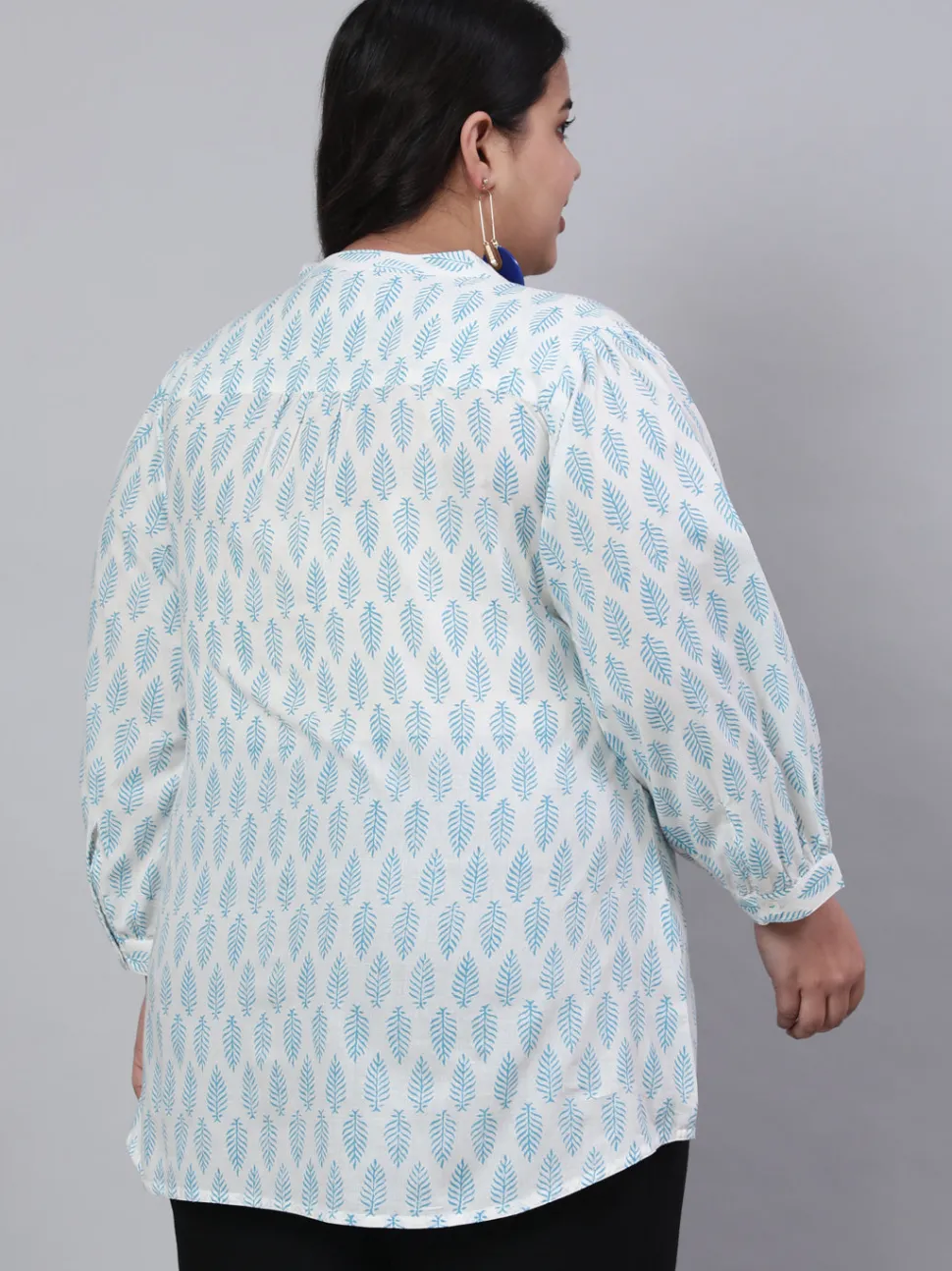 Jaipur Kurti White And Turquoise Blue Plus Size Printed Pleated Top