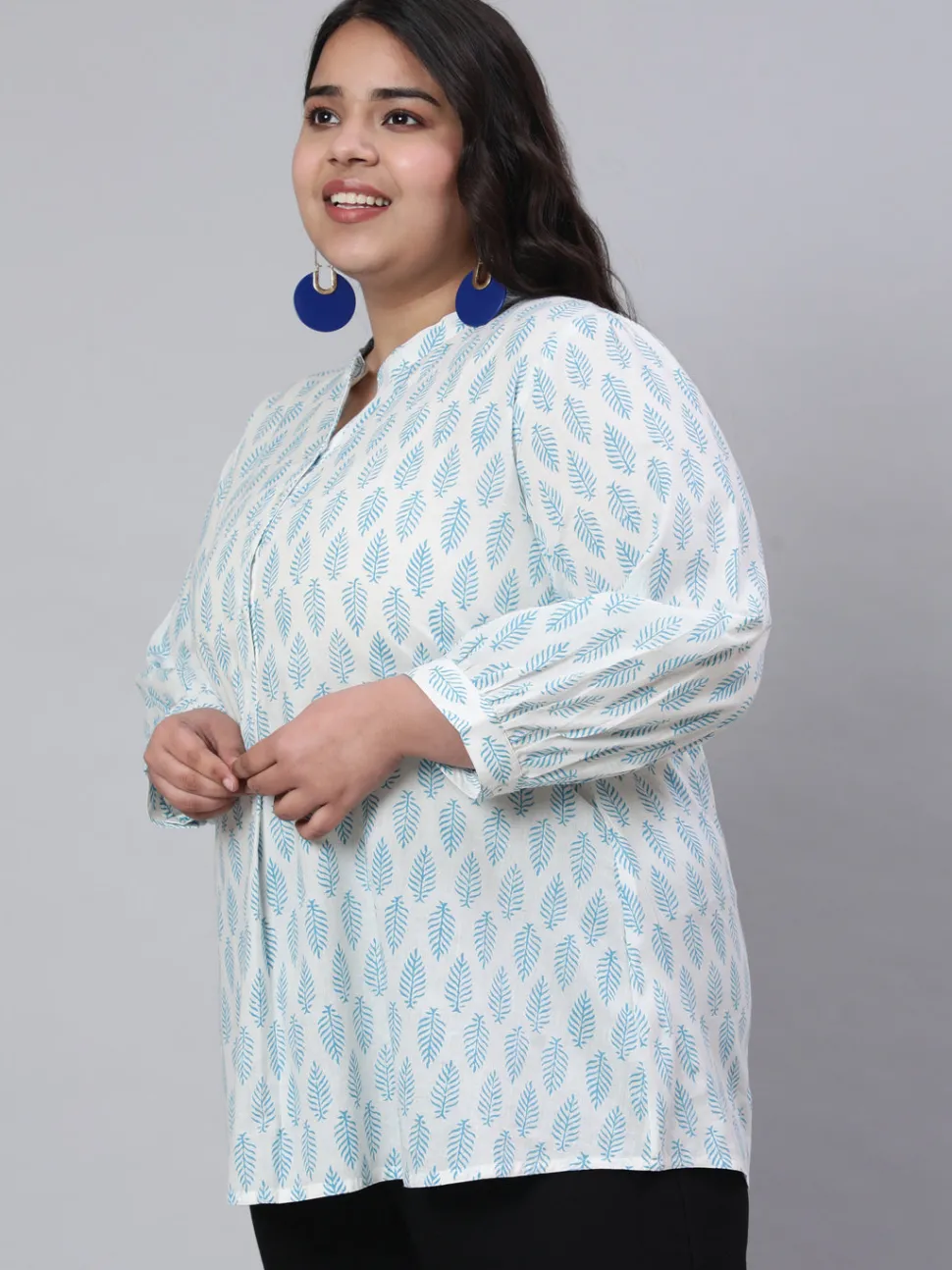 Jaipur Kurti White And Turquoise Blue Plus Size Printed Pleated Top